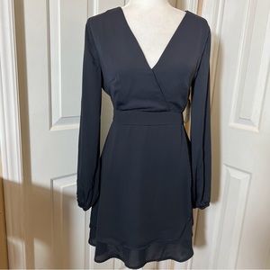 Altar’d State NWT Cross Bodice Long Sleeves Faux Wrap Navy Dress Size Small